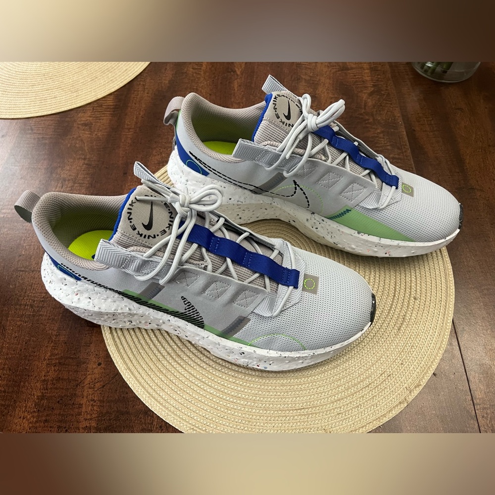 Nike Men's Gray Blue Green Running Sneakers